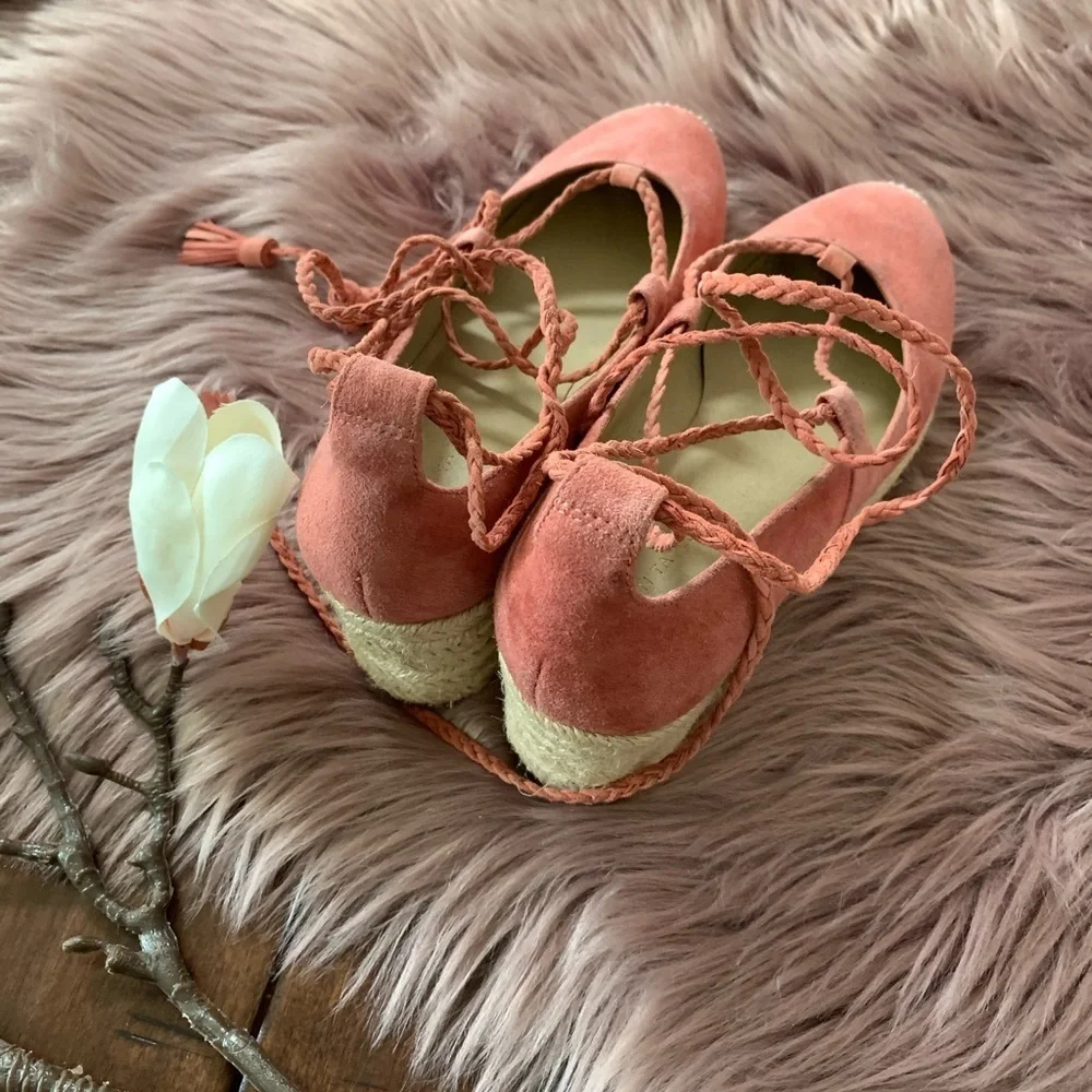 ANN TAYLOR▪️Coral Seude‎ Esparadrilles Wedge.